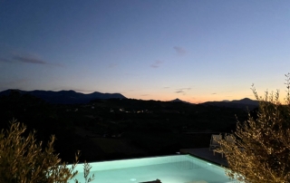 0AEC0A23-002C-43AA-96FD-469E1D5D7D61_1_105_c